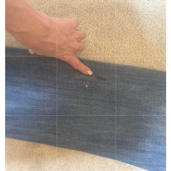 Armani Jeans Boyfriend Cut 30 Waist, 26 Inseam - Picture 6 of 9